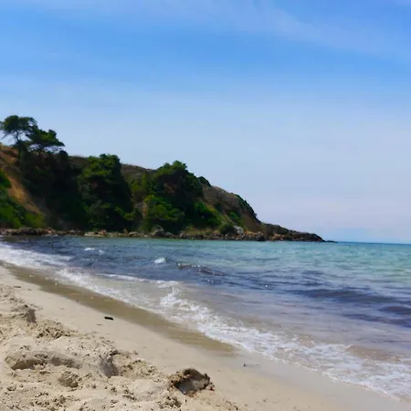 Jonia Vacanze Vicino Al Mare Con Giardino